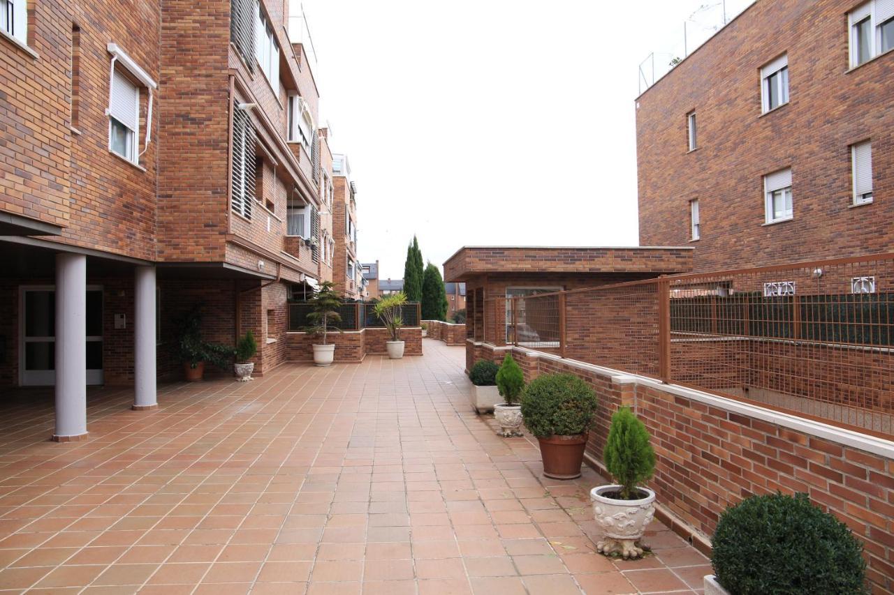 Апартаменты Precioso Apartamento Con Piscina Y Bien Comunicado Лас Розас де Мадрид Экстерьер фото